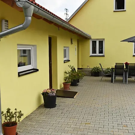 Rozarka 招待所 3*